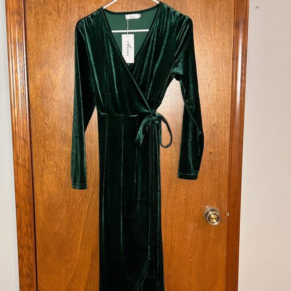 AISWI 2023 Emerald Green Velvet Maternity Wrap Dress Long Sleeves Fall Winter - Picture 2 of 4